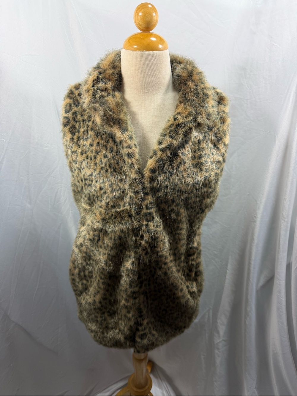 Fabulous Furs Faux Leopard-Print Fur Vest in Tan and Black